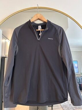 Quechua Black & Charcoal Half-Zip Outdoor Pullover